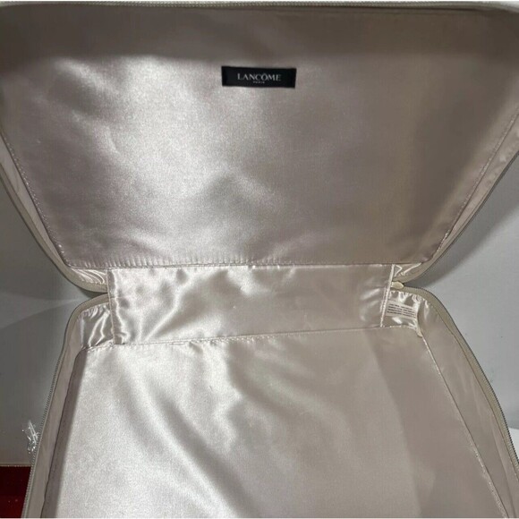 Lancome Metallic Gold color Makeup Bag Case ~ 2023 limited Edition~ with Handle - Picture 4 of 7